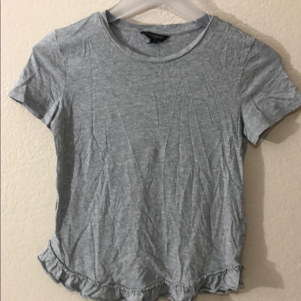Banana republic gray T-shirt